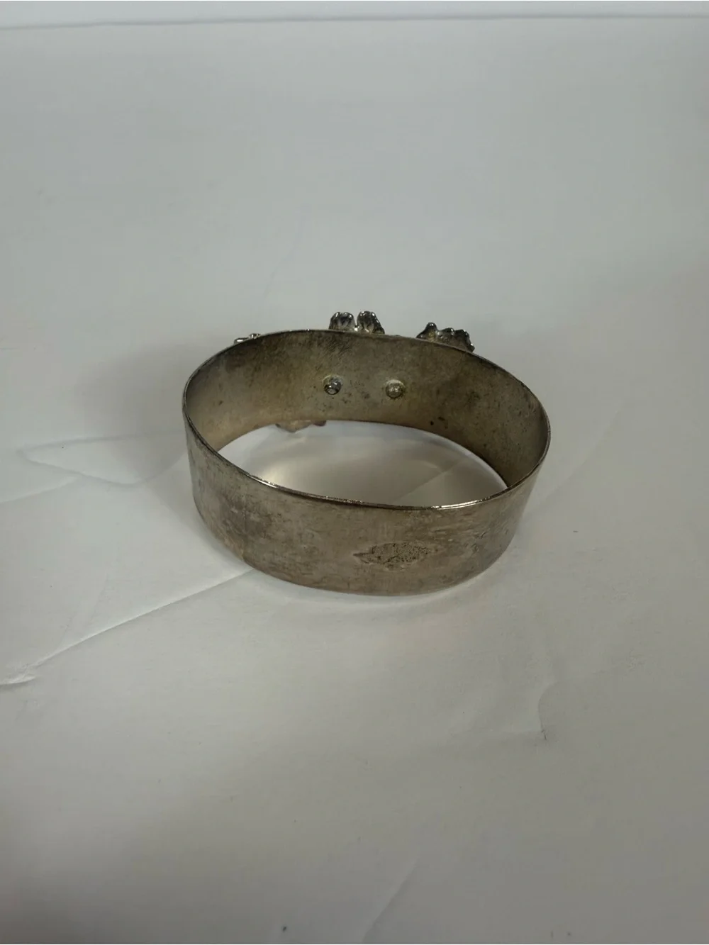 N/A elegant silver